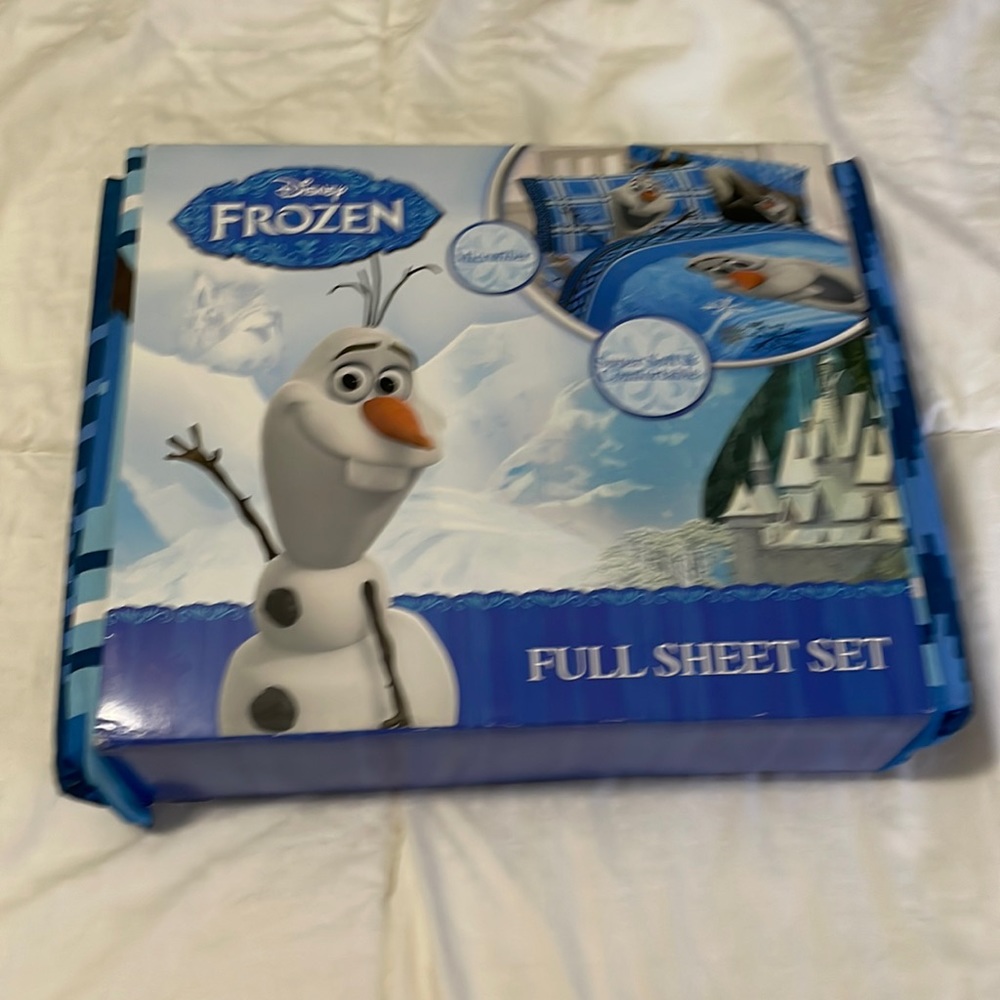 Disney Frozen full sheet set.